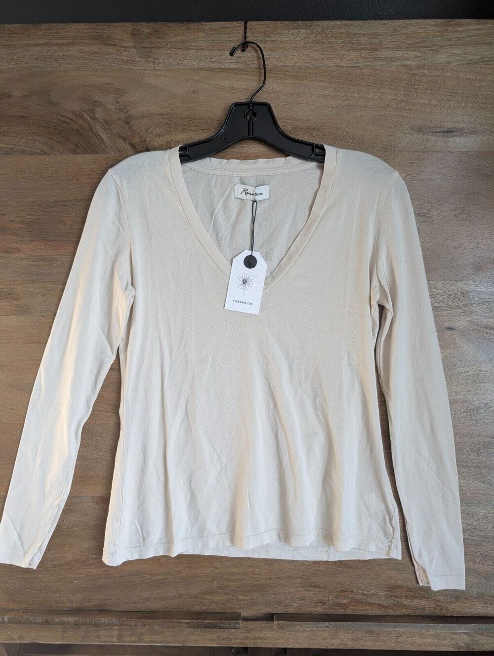 Rowan Tee Shirt Womens XS Bone Tyler Long Sleeve Deep V Neck Lightweight Top